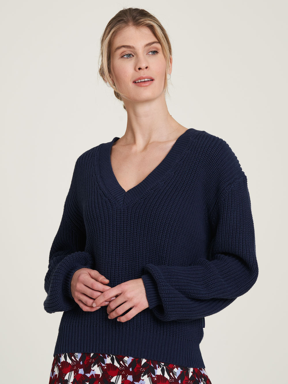 Knitted sweater dark navy