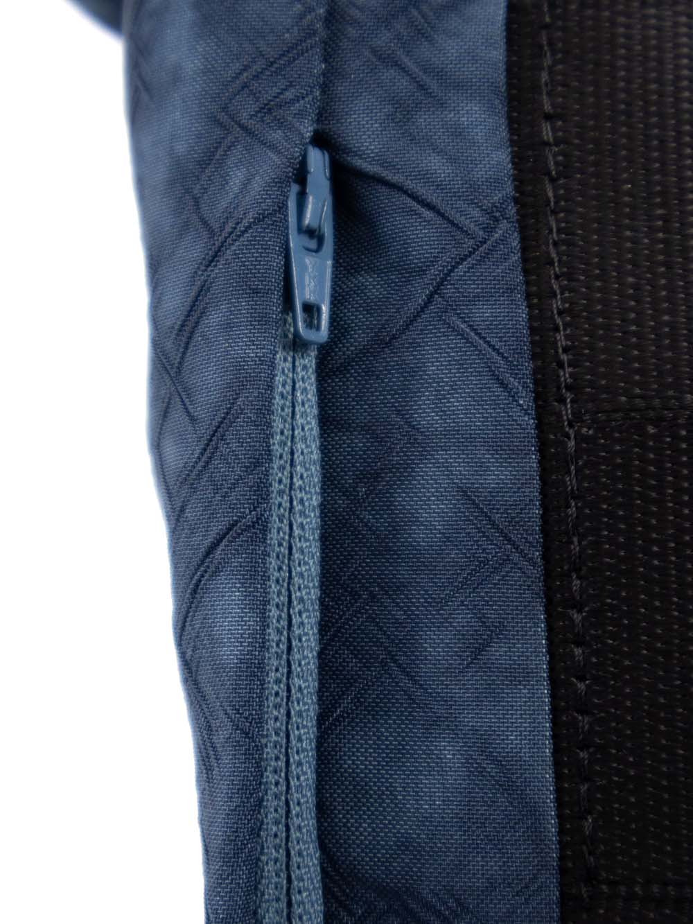 Airpaq Rucksack Rolltop - blau gefärbt