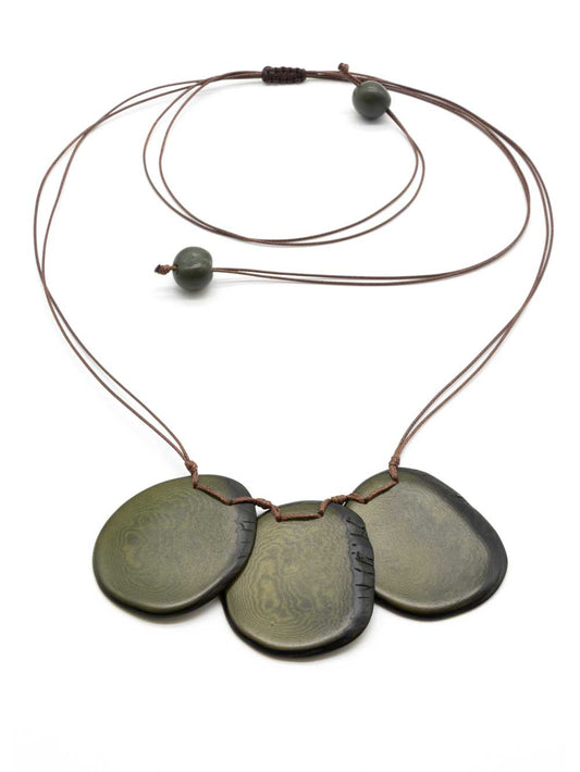 Halskette Celi olive - La Tagua Nuss