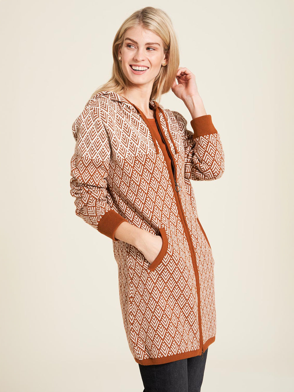 Jacquard Strickjacke caramel