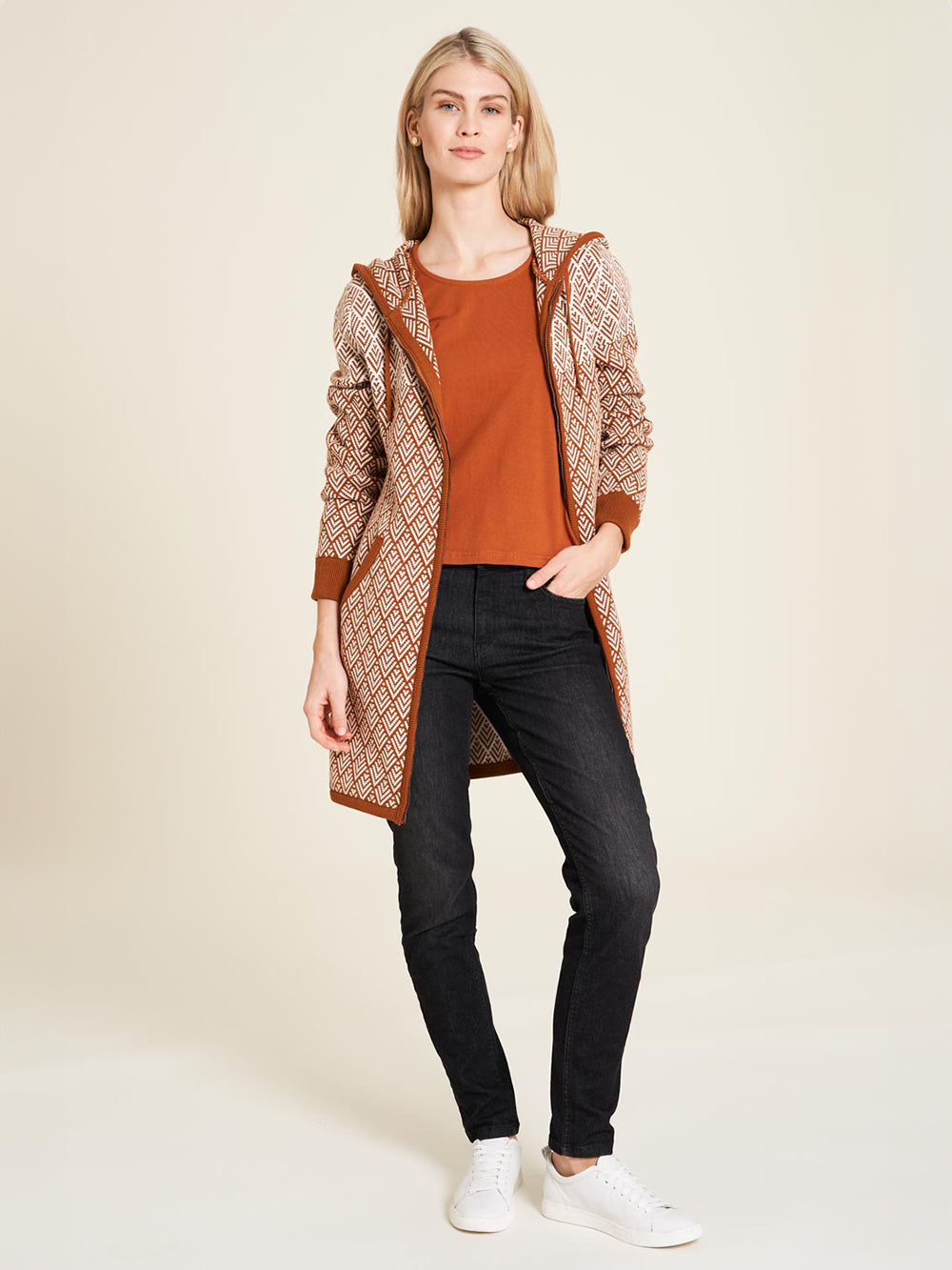 Jacquard Strickjacke caramel