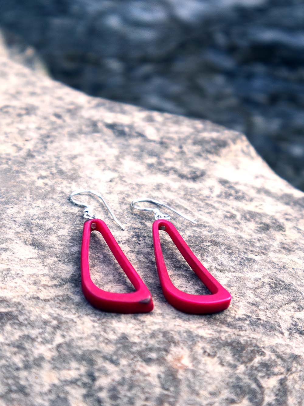 Earrings Celiret deep pink - LaTagua nut silver