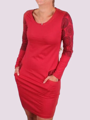 robe en jade rouge avec poches