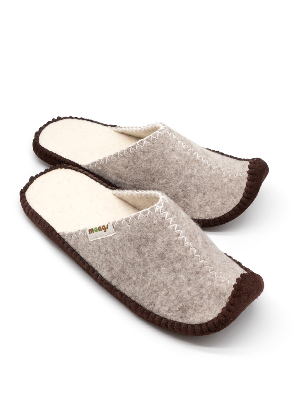 Zwei mongs traditionell spitze Schuhe aus Merinowolle – fair und nachhaltig hergestellt in der mongolei