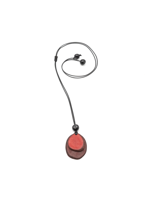 Necklace Chiloete bordeaux/red - The Tagua Nut