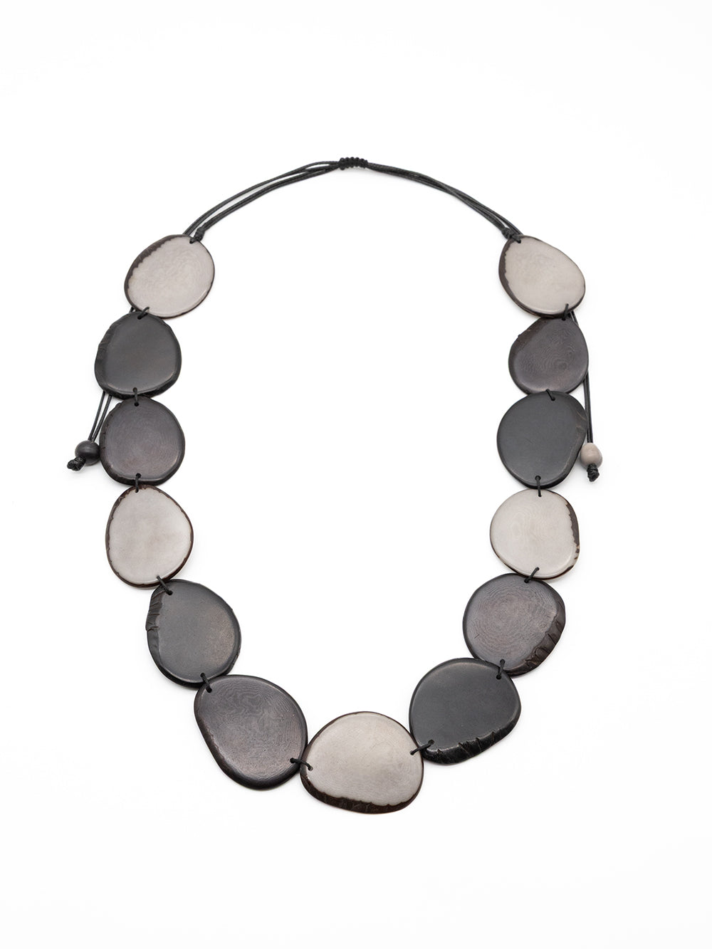 Halskette Carla schwarz - La Tagua Nuss