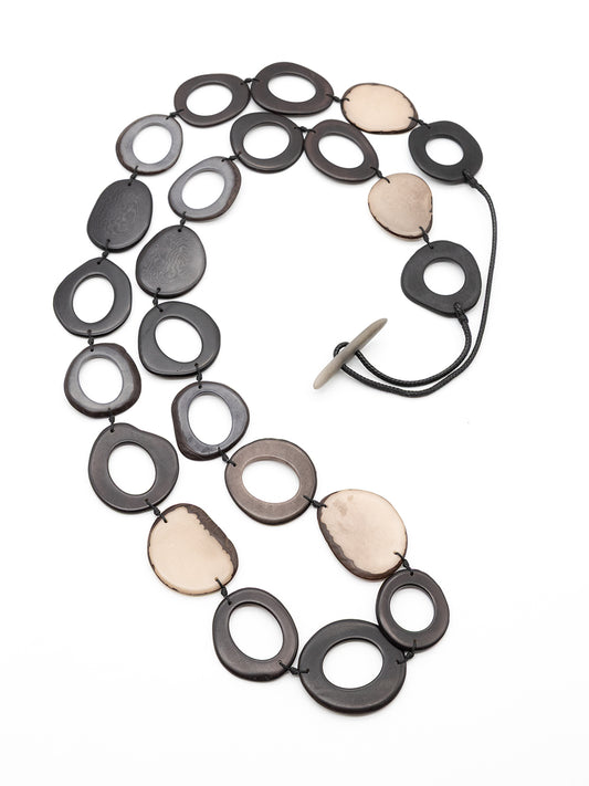 Halskette Nina grau - La Tagua Nuss